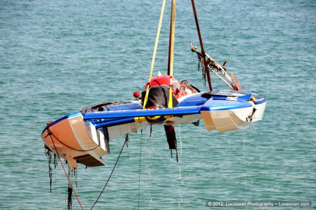 2012_APBA_H1Unlimited_Post Blowover Photos_6806