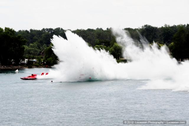 2012_APBA_H1Unlimited_Heat 1C including flip and pit photos_6638